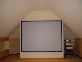 Система Домашний кинотеатр в коттедже