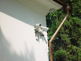 Пример выполненного монтажа системы видеонаблюдения в загородном доме